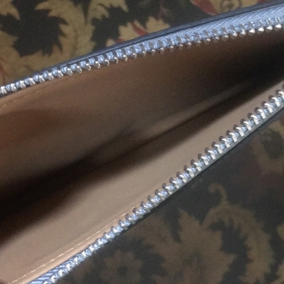 New! Michael Kors Signature Gray Logo Belt Purse With Silver Chain Pull - Picture 11 of 16